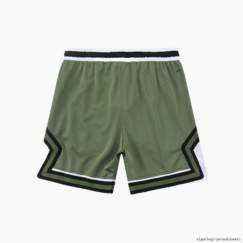 AJ sporty green shorts