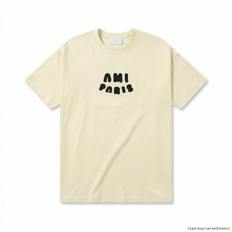 AMI Paris Casual Style Off-White T-shirt