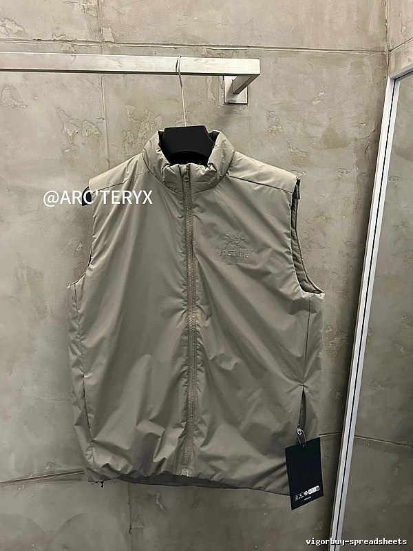 Arc'teryx Technical Shell Vest - high collar for commuter