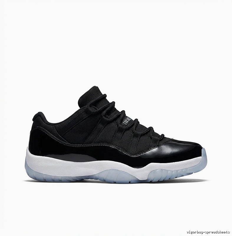 Classic black and white trendy shoes of Jordan 11