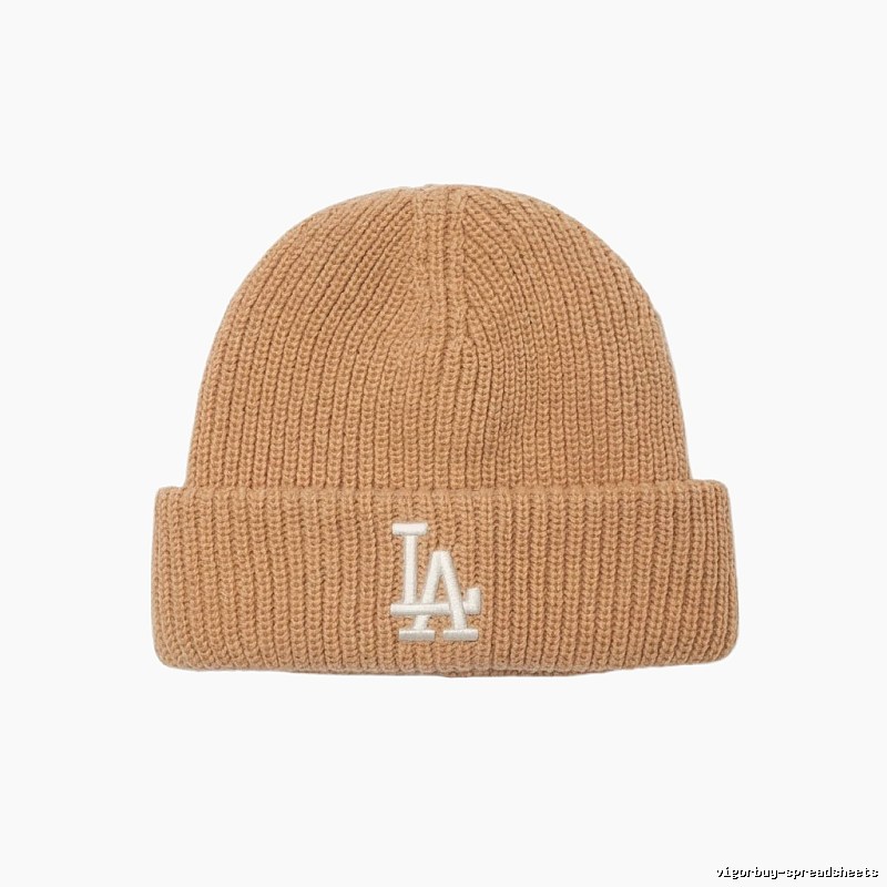 Classic LA-style khaki cap of MLB