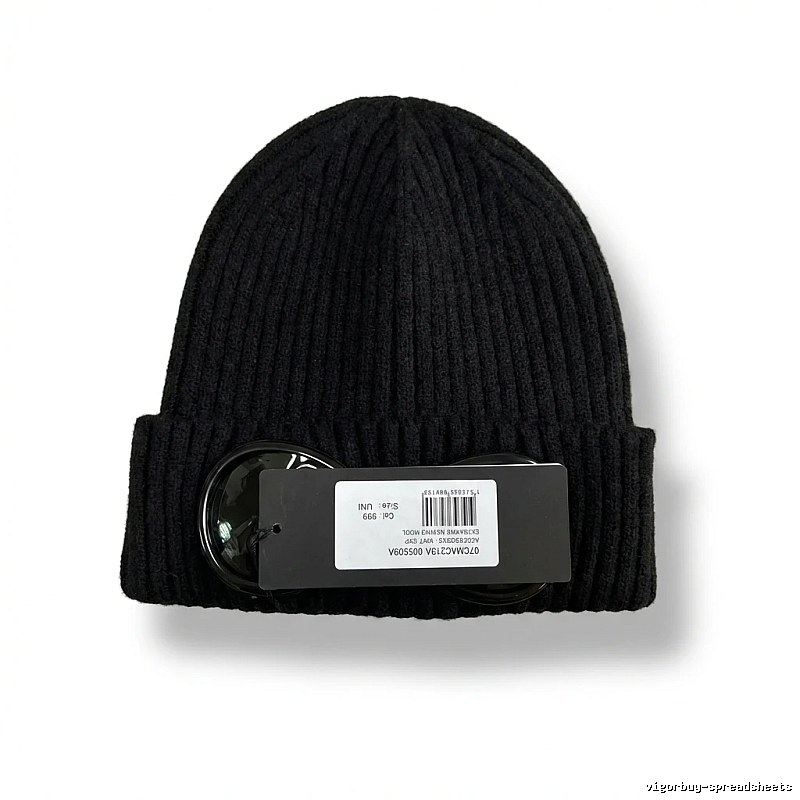 C.P. Simple Black Knitted Hat