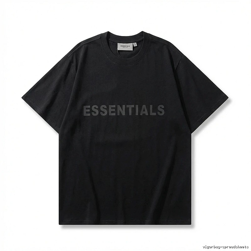 ESSENTIALS minimalist style black T-shirt