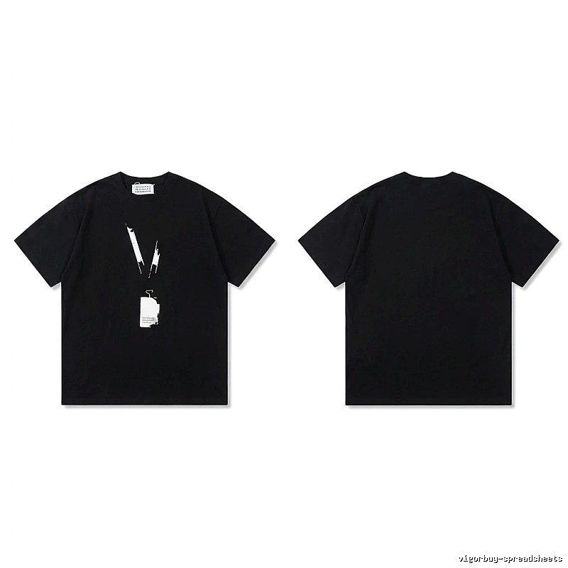 Maison Margiela minimalist black T-shirt