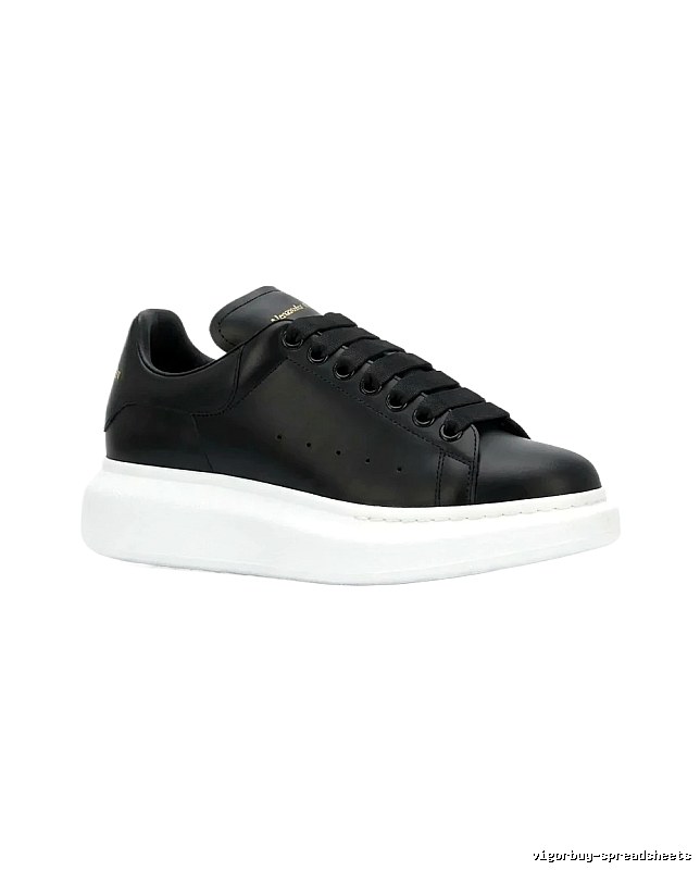 McQueen thick-soled casual style black shoes