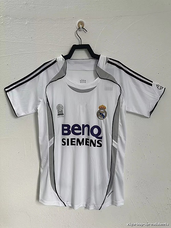 Real Madrid Streetwear Retro Teka soccer jersey White Retro Football with Logo Accent