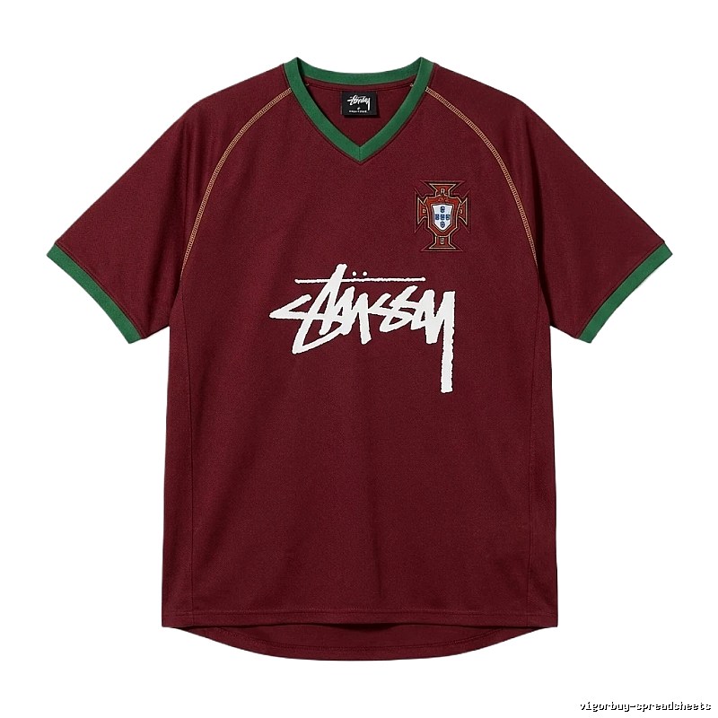 Stussy retro-style burgundy T-shirt